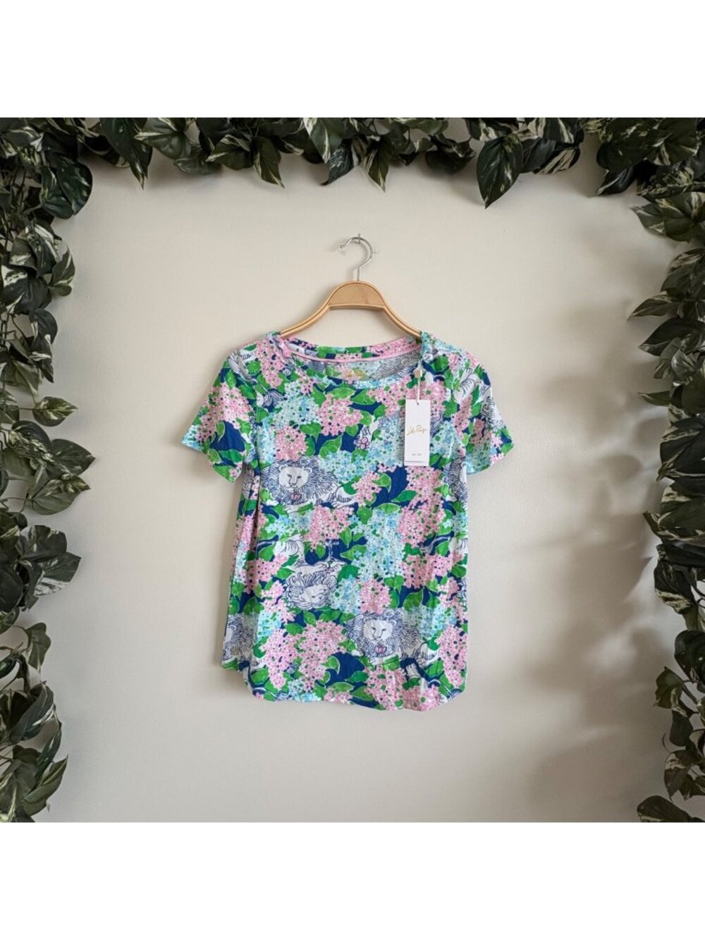 Lilly Pulitzer Key West Short Sleeve Top Lydia The Lion NWT Women’s Size XXS